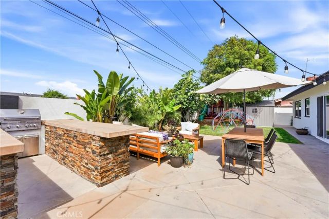 6051 Kimberly Drive, Huntington Beach, CA 92647