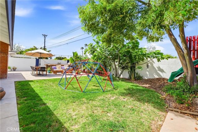 6051 Kimberly Drive, Huntington Beach, CA 92647