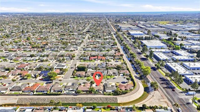 6051 Kimberly Drive, Huntington Beach, CA 92647