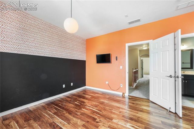 3329 Gladstone Creek Point, Colorado Springs, CO 80908