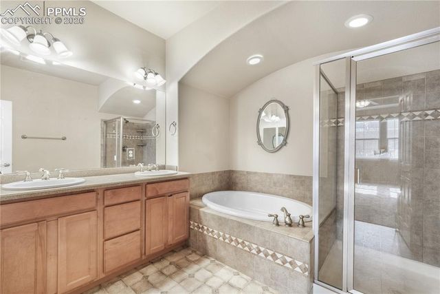 3329 Gladstone Creek Point, Colorado Springs, CO 80908