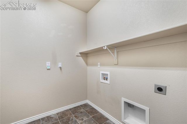 3329 Gladstone Creek Point, Colorado Springs, CO 80908