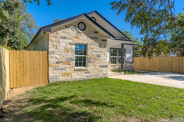 216 S SAN AUGUSTINE AVE, San Antonio, TX 78237
