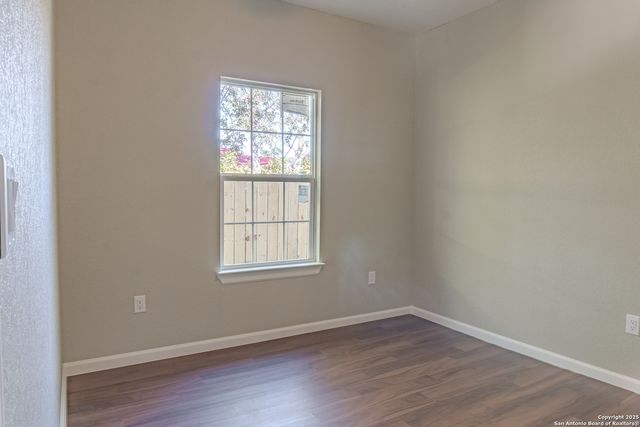 216 S SAN AUGUSTINE AVE, San Antonio, TX 78237
