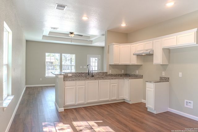 216 S SAN AUGUSTINE AVE, San Antonio, TX 78237