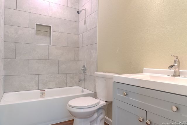 216 S SAN AUGUSTINE AVE, San Antonio, TX 78237