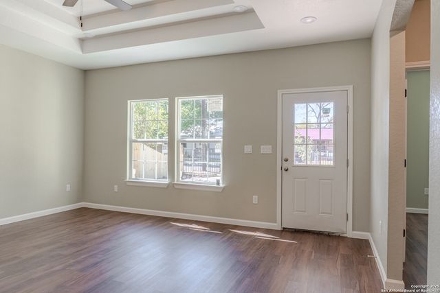 216 S SAN AUGUSTINE AVE, San Antonio, TX 78237