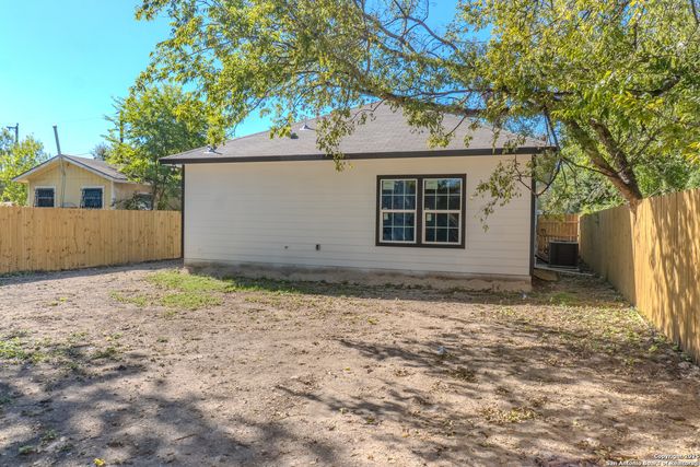 216 S SAN AUGUSTINE AVE, San Antonio, TX 78237
