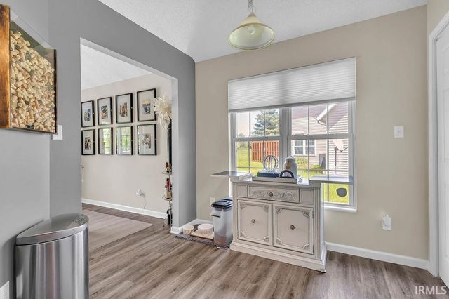 3244 S Southern Oaks Drive, Bloomington, IN 47401