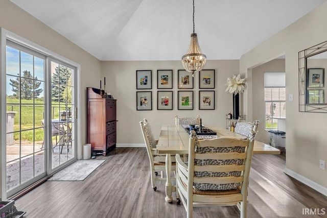 3244 S Southern Oaks Drive, Bloomington, IN 47401