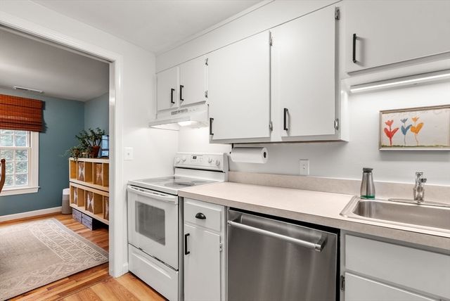 21 Jericho Road 21, Weston, MA 02493