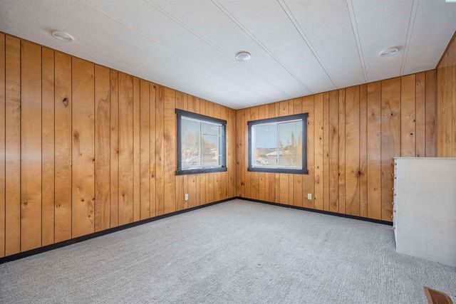 6806 James Street, West Richland, WA 99353