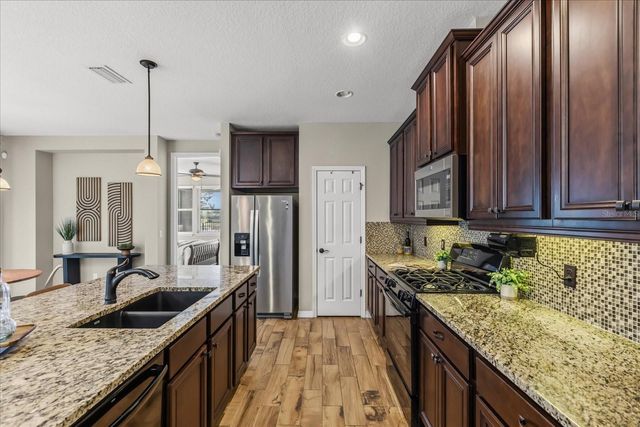 126 BAYOU BEND ROAD, Groveland, FL 34736