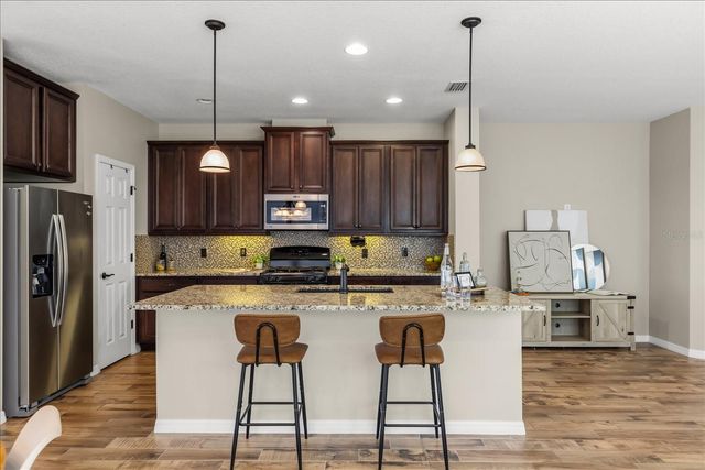 126 BAYOU BEND ROAD, Groveland, FL 34736