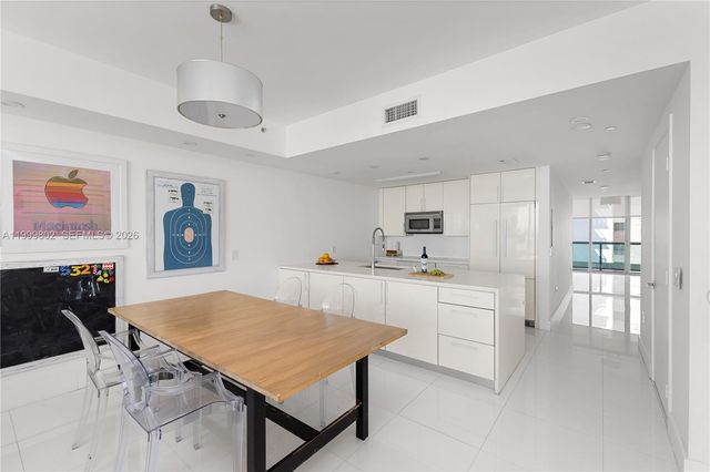 7935 East Dr 803, North Bay Village, FL 33141