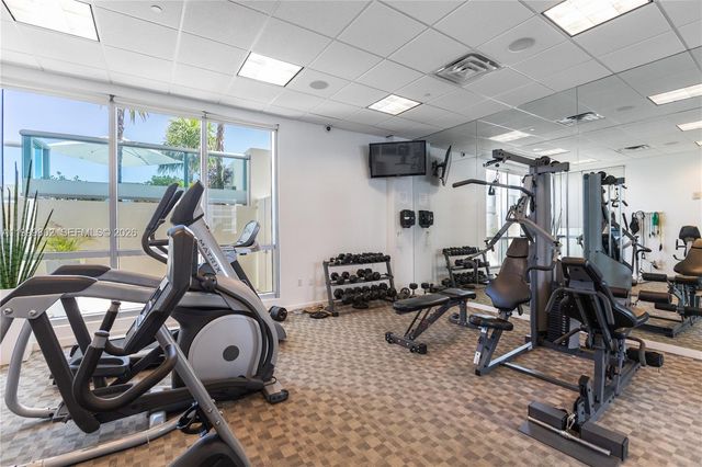 7935 East Dr 803, North Bay Village, FL 33141