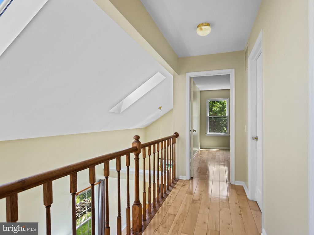 Image 13 of property listing at 3511 ESQUILIN TER, Bowie, MD 20716