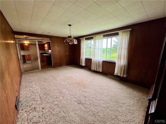 7207 Coleman Mills Rd, Rome, NY 13440