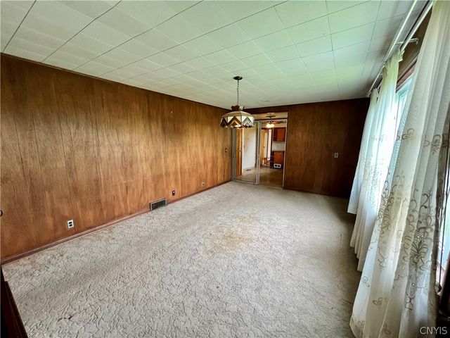 7207 Coleman Mills Rd, Rome, NY 13440