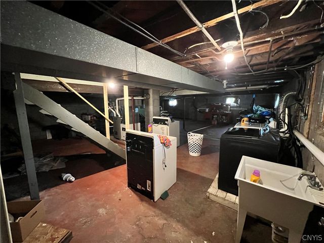 7207 Coleman Mills Rd, Rome, NY 13440