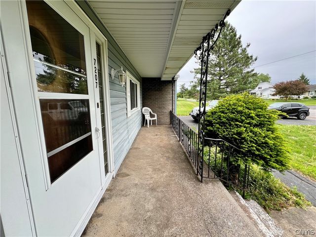 7207 Coleman Mills Rd, Rome, NY 13440