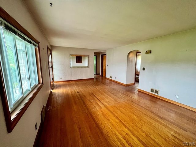 7207 Coleman Mills Rd, Rome, NY 13440