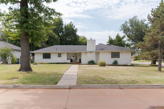 1908 Dorchester Drive, Nichols Hills, OK 73120