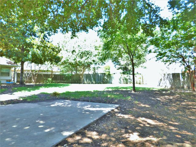 1539 Pickwick Lane, Denton, TX 76209