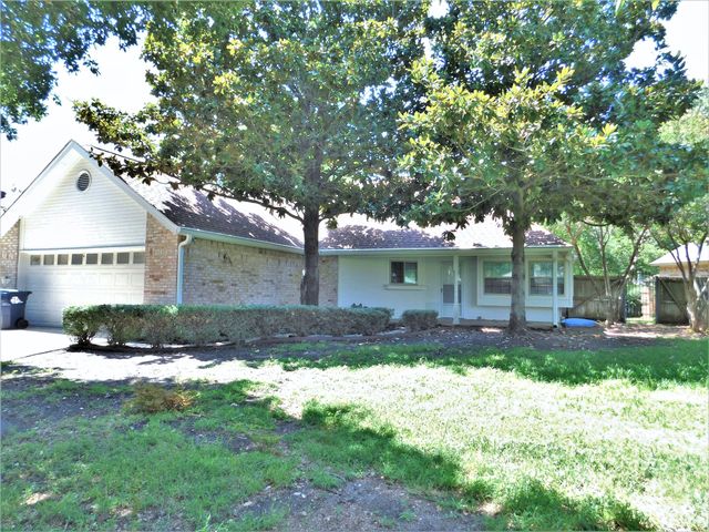 1539 Pickwick Lane, Denton, TX 76209