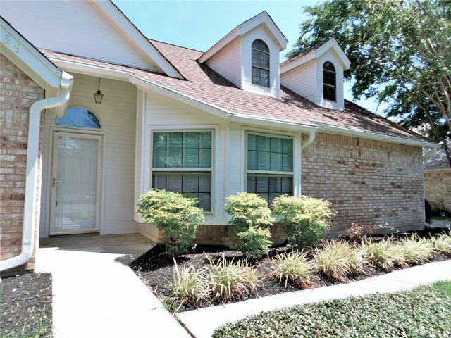 1539 Pickwick Lane, Denton, TX 76209
