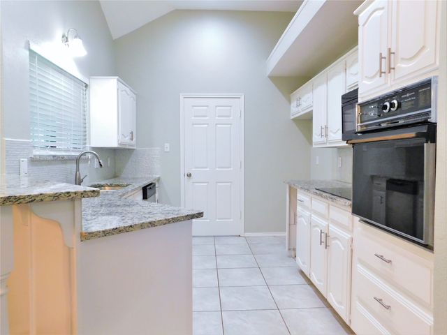 1539 Pickwick Lane, Denton, TX 76209