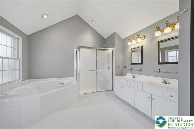 2362 Cross Creek Road, Lower Macungie Twp, PA 18062