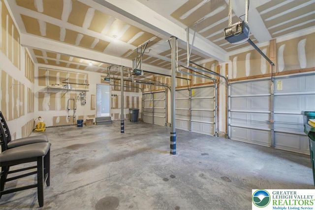 2362 Cross Creek Road, Lower Macungie Twp, PA 18062