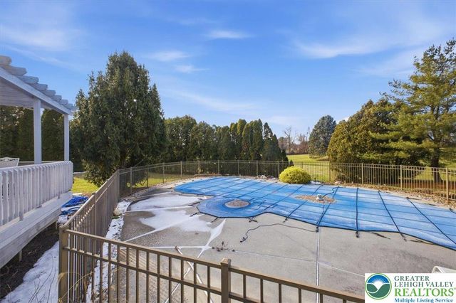 2362 Cross Creek Road, Lower Macungie Twp, PA 18062