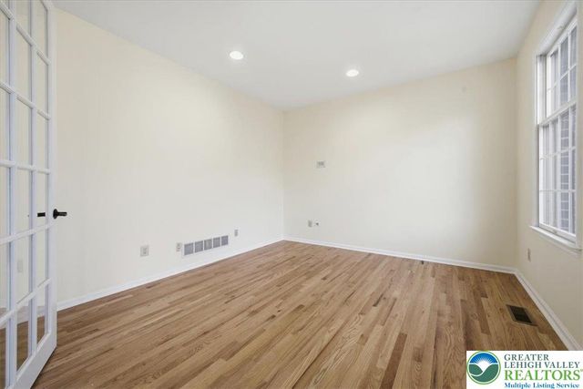 2362 Cross Creek Road, Lower Macungie Twp, PA 18062