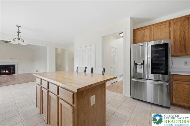 2362 Cross Creek Road, Lower Macungie Twp, PA 18062