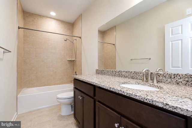 605 PARKER BLVD, Princeton Junction, NJ 08550