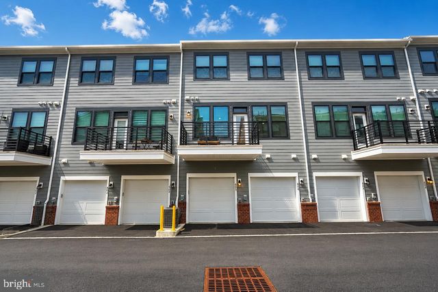605 PARKER BLVD, Princeton Junction, NJ 08550