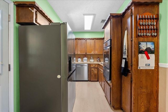 749 County Road 444, Dayton, TX 77535