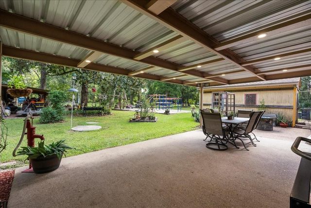 749 County Road 444, Dayton, TX 77535