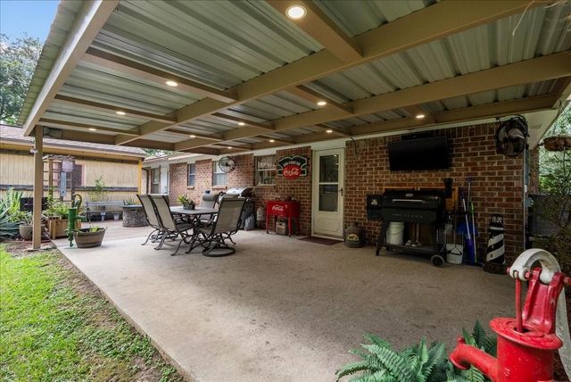 749 County Road 444, Dayton, TX 77535