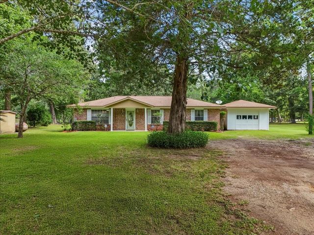 749 County Road 444, Dayton, TX 77535
