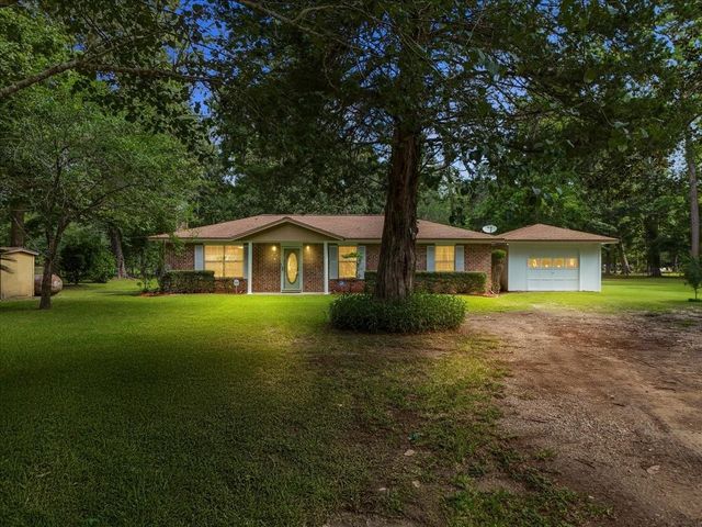 749 County Road 444, Dayton, TX 77535