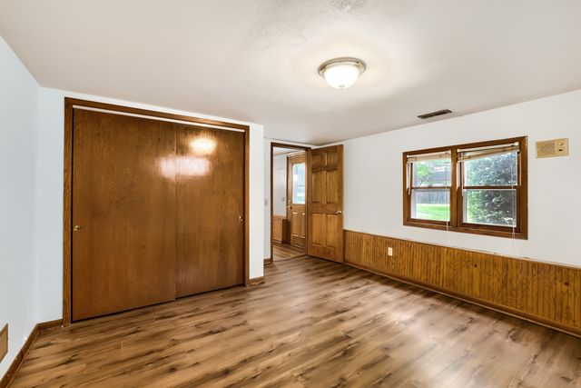 405 Baldwin Avenue, Waukegan, IL 60085