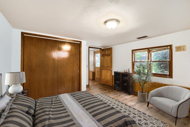 405 Baldwin Avenue, Waukegan, IL 60085