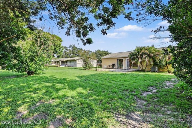1610 Omega Street NE, Palm Bay, FL 32907