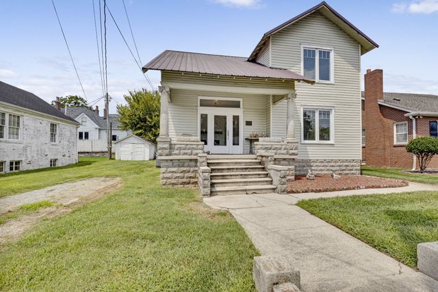 409 N Oak St, Springfield, TN 37172
