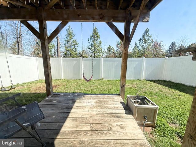 7437 CEDARWOOD GROVE LN, Manassas, VA 20109