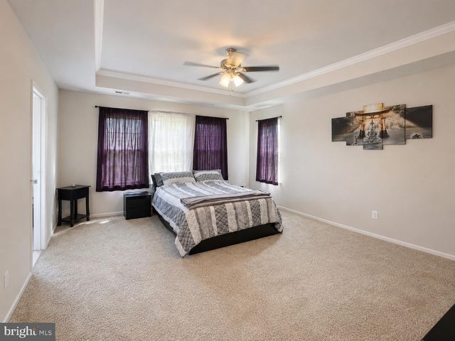 7437 CEDARWOOD GROVE LN, Manassas, VA 20109