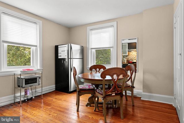 1106 COUNTY LINE RD, Bryn Mawr, PA 19010